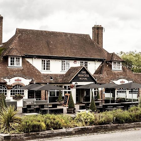 The Princess Royal Farnham  Exterior foto